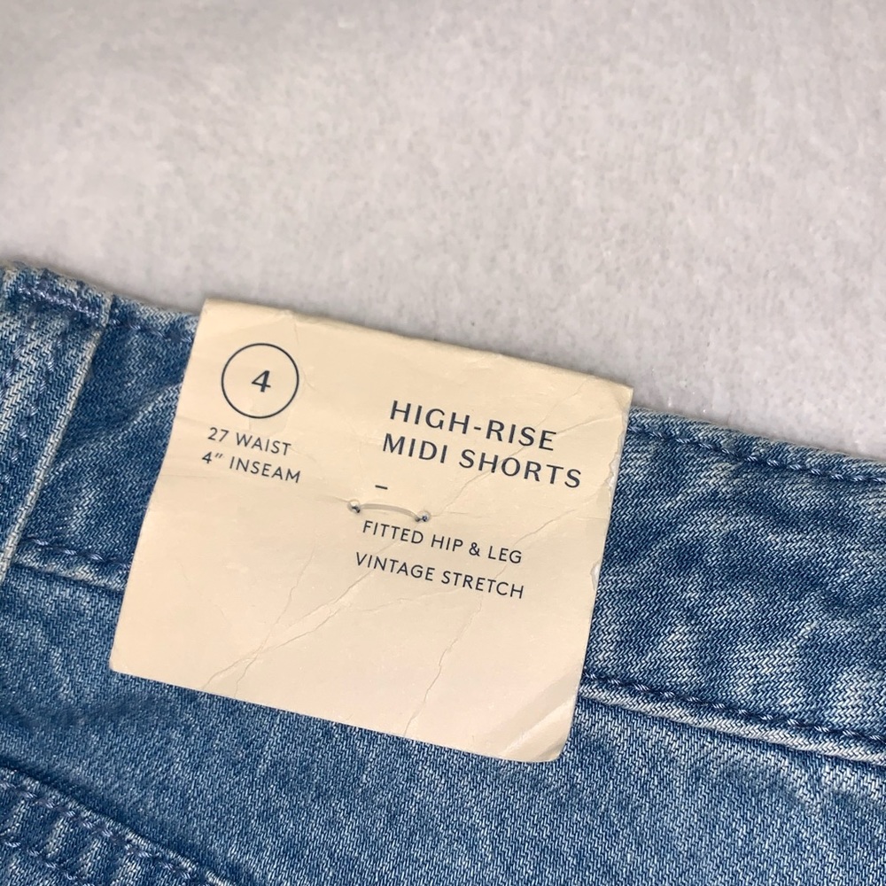 High Rise Midi Shorts - Picture 7 of 8